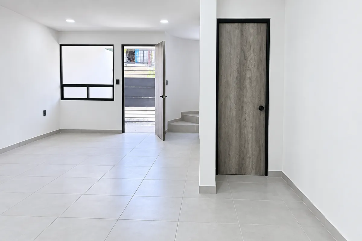 Interior de la casa en San Pedro Acoquiaco, Tehuacán: espacios para toda la familia