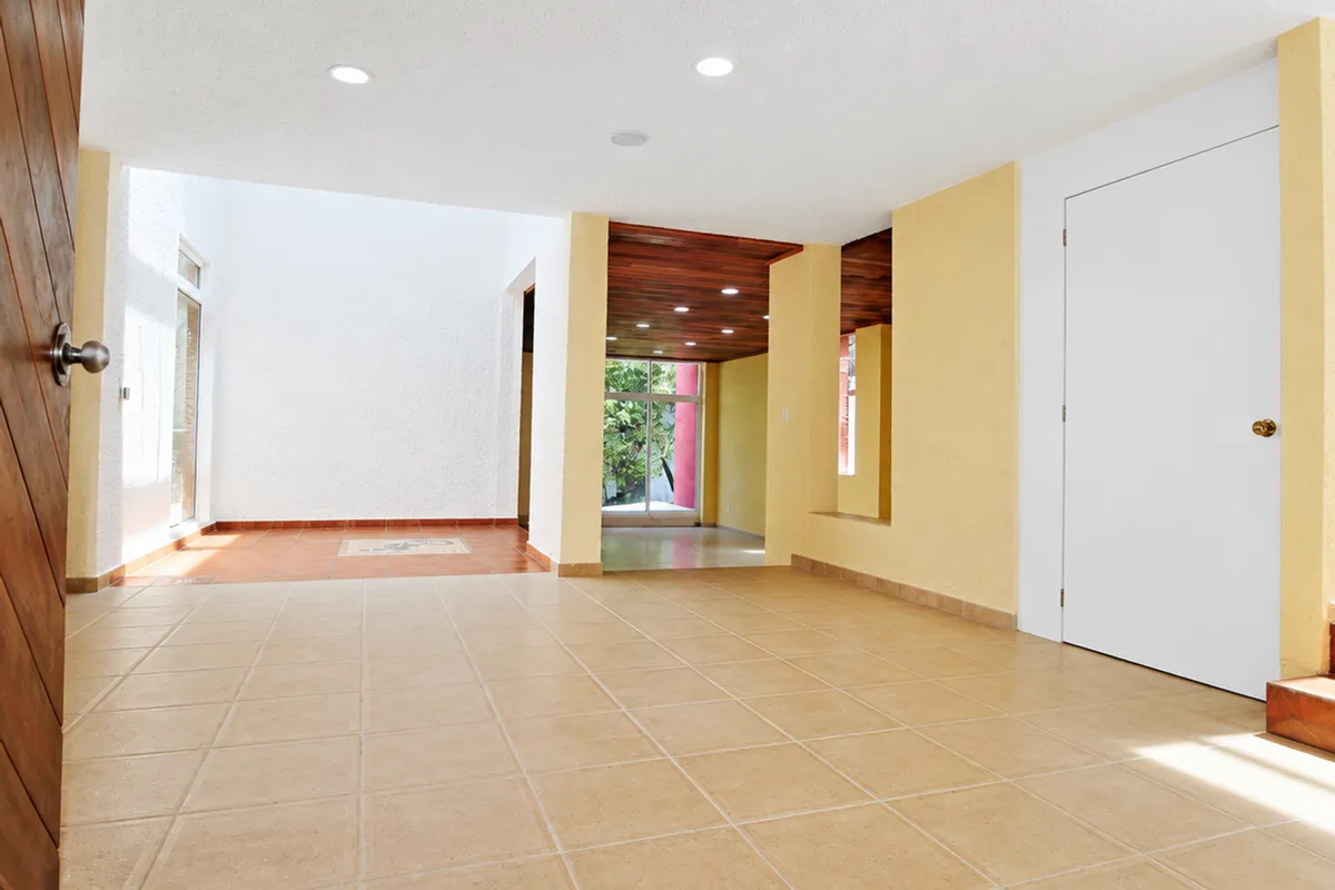Distribución interior de la casa en Fraccionamiento Insurgentes, Cuernavaca
