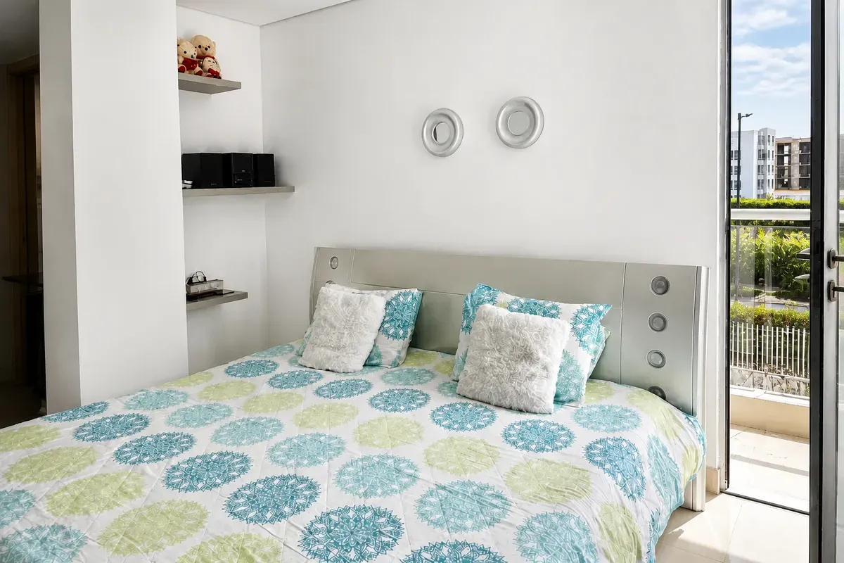 Interior del apartamento de 111 m² en Burano Serena del Mar, Cartagena.